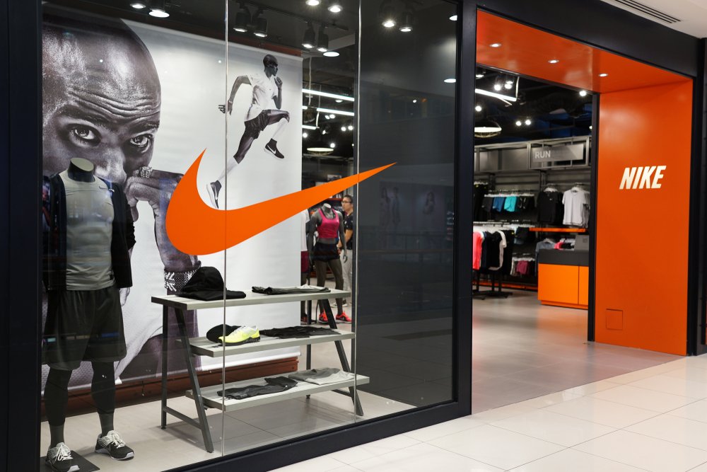 nike marketing strategy for improving customer experience through retail